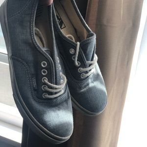 Vans Off the Wall Jean like tennis shoes